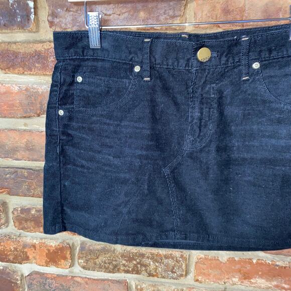 Gap Black Corduroy Mini Skirt Women's Size 26/2 - Picture 2 of 5